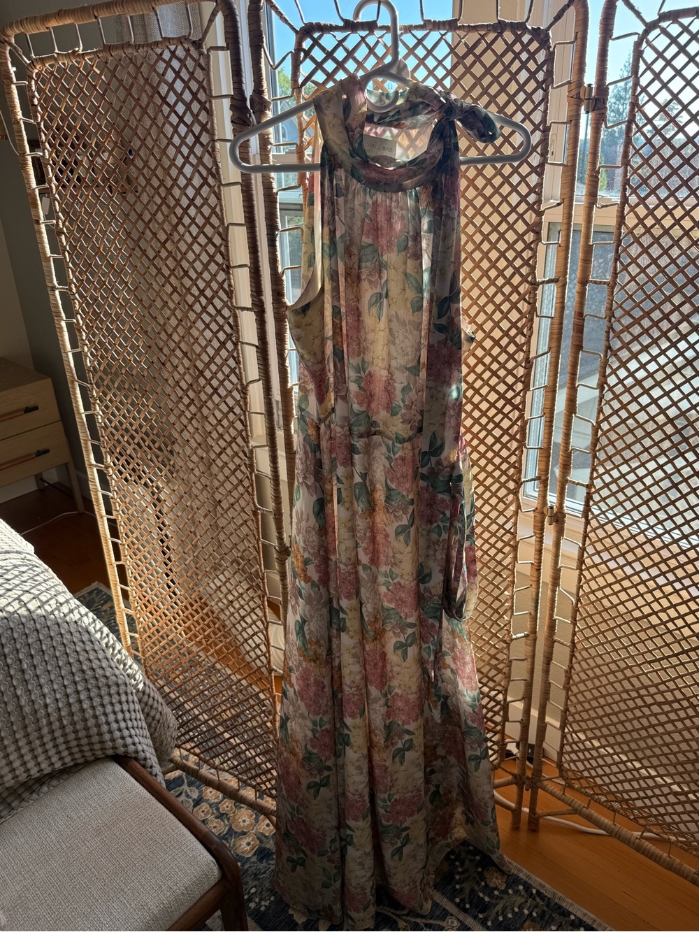 Sachin & Babi - Sleeveless Floral Maxi Dress in Muted Pink & Green